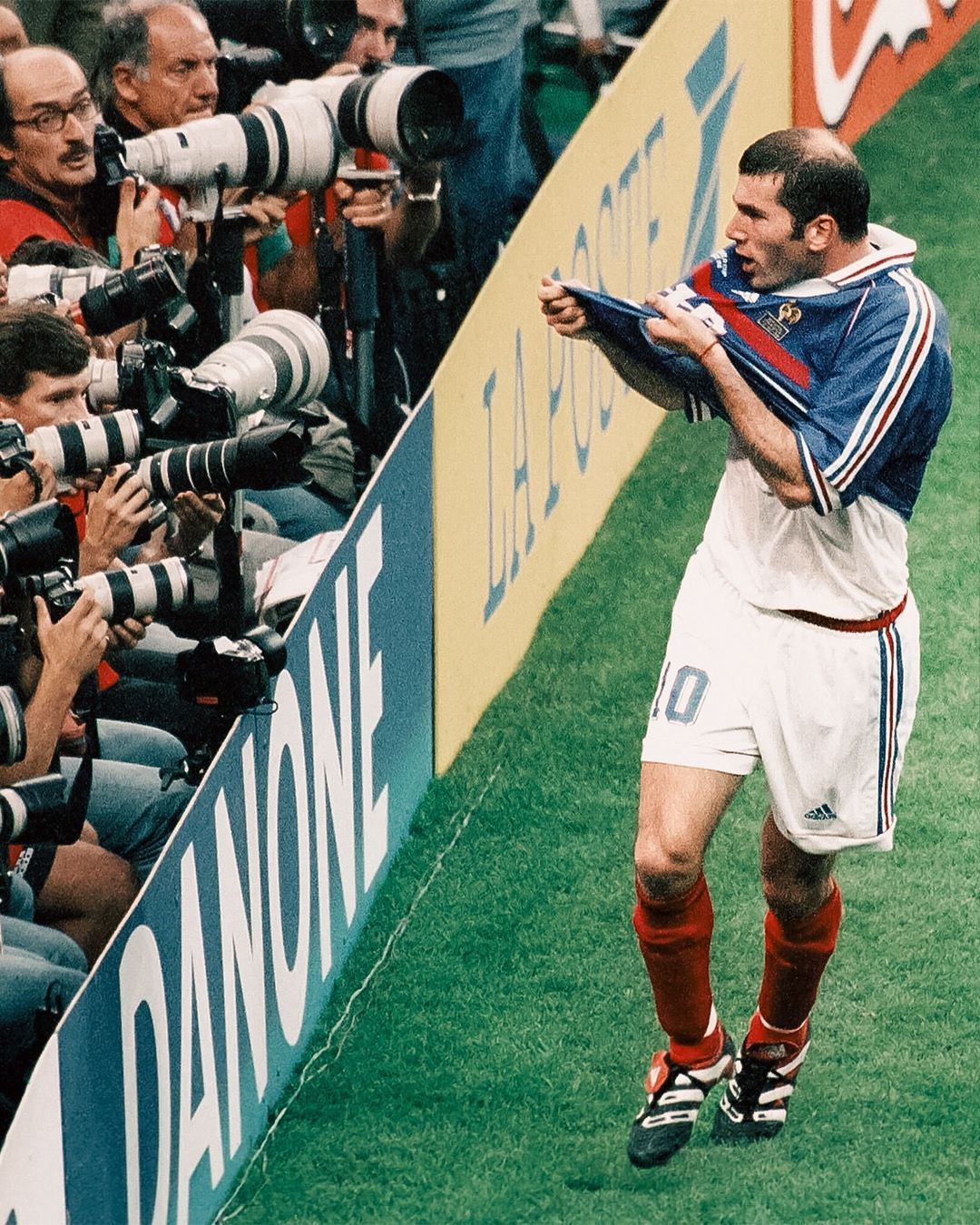 亚博体育-足球界的经典进球