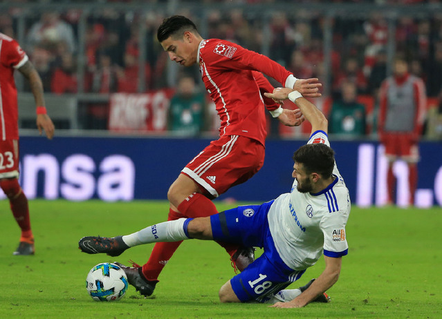 沙尔克遭遇客战挑战,寻求突破之法